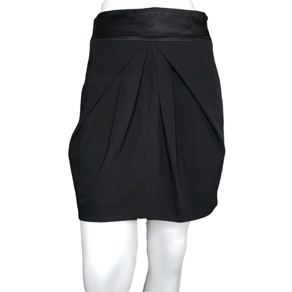 Guess by Marciano | Black Pleated Mini Skirt EU 42 - Picture 1 of 7